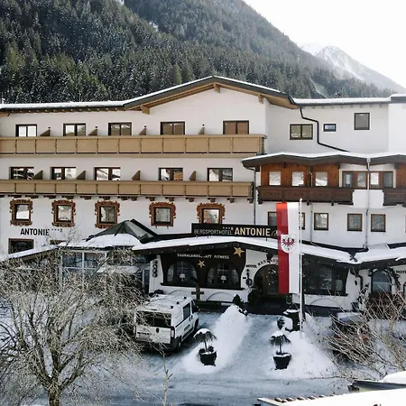 Bergsporthotel Antonie-3
