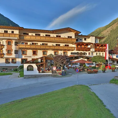 Bergsporthotel Antonie-2